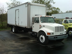 2001 International Box Truck